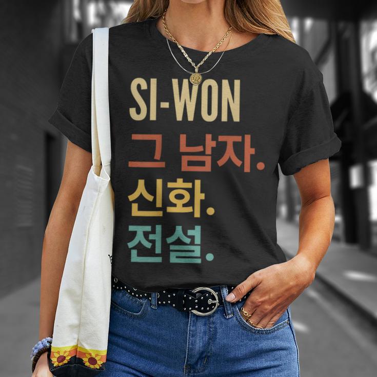 Korean First Name Si-Won T-Shirt Geschenke für Sie