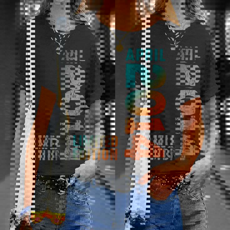 Impresionante Edición Limitada Abril 2014 Retro 2014Intage 2014 Camiseta unisex Regalos para ella
