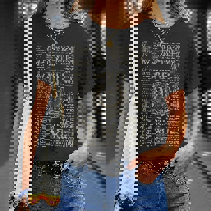 It's A Wolfe Thing Wolfe Name T-Shirt Gifts for Her