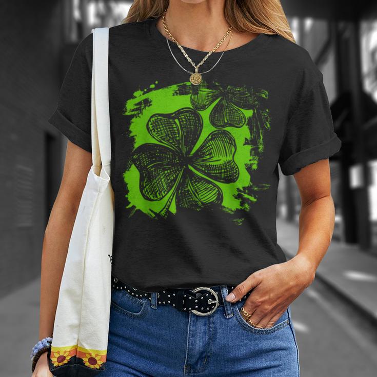 Lucky Charm Four Leaf Clover Irish Clover S T-Shirt Geschenke für Sie