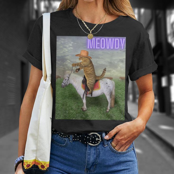 Meowdy Meme Cat And Pony T-Shirt Geschenke für Sie