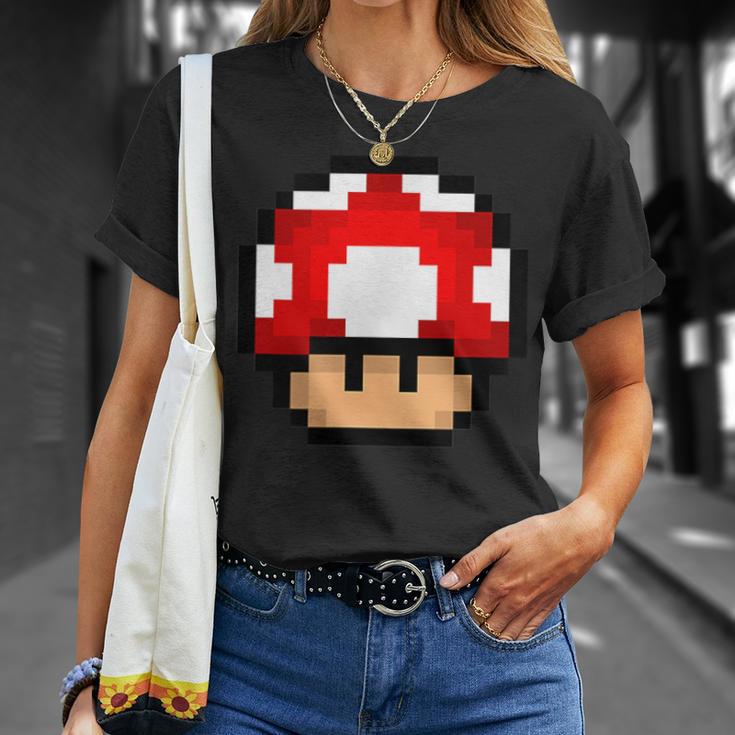 Pixel Retro Gaming Mushroom T-Shirt Geschenke für Sie