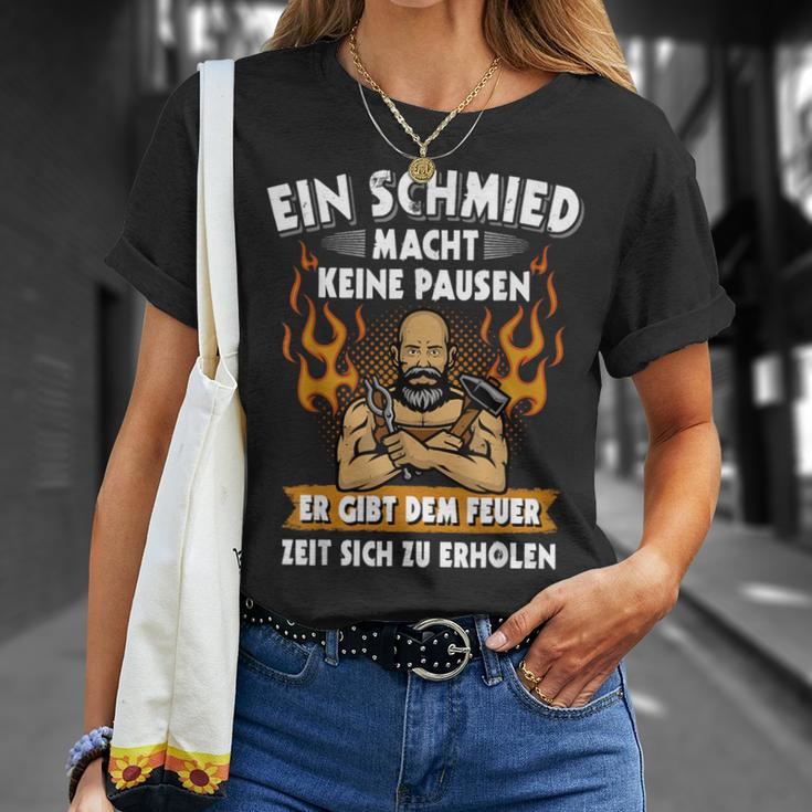 Smith Forged Apron Anvil Saying Man Fun T-Shirt Geschenke für Sie