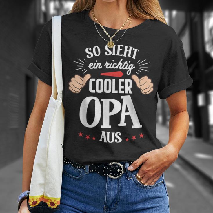 So Sieht Ein Richtig Cooler Opa Aus Bester Opa Grandpa T-Shirt Geschenke für Sie