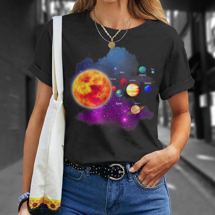 Solar System Motif With Sun Planets Stars Galaxies T-Shirt Geschenke für Sie