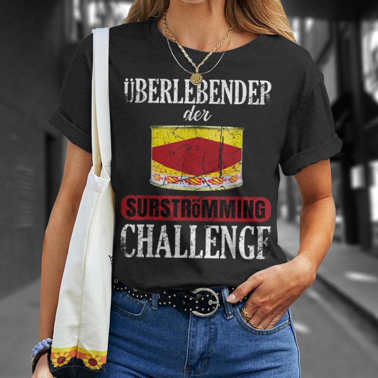 Surströmming Stinkfish From Sweden Survivor Challenge T-Shirt Geschenke für Sie