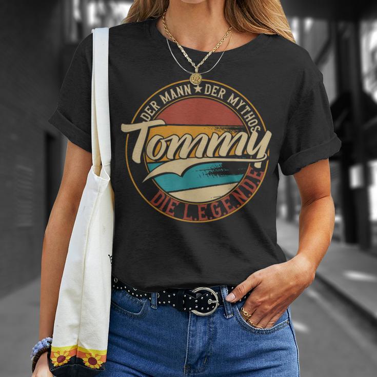 Tommy The Man Of Myth The Legend First Name T-Shirt Geschenke für Sie