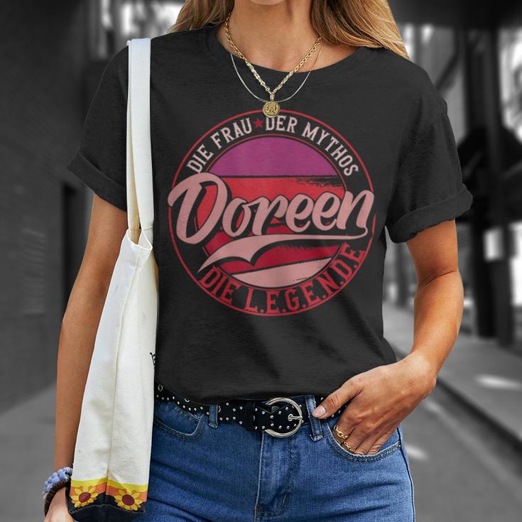 Women's Doreen The Woman Of Mythos The Legend First Name S T-Shirt Geschenke für Sie