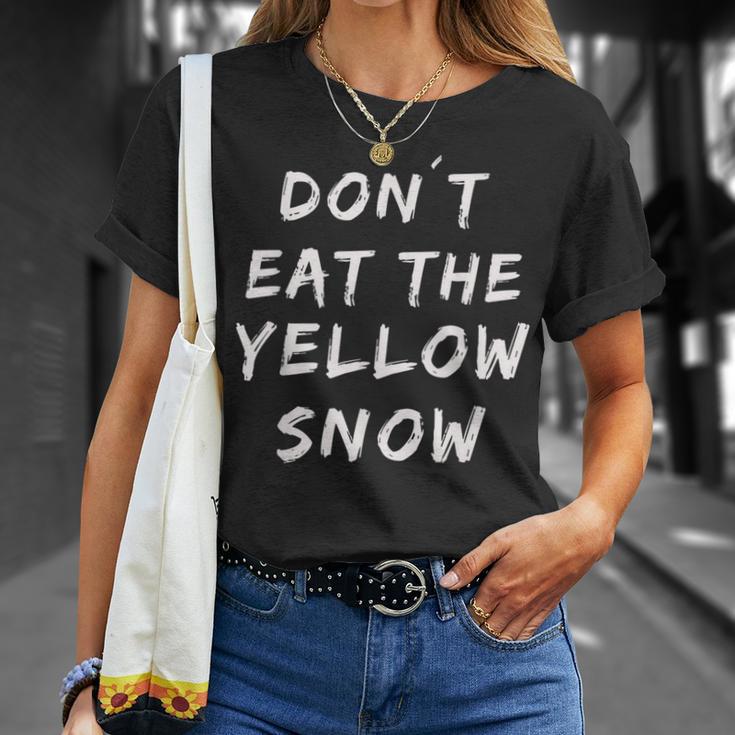 Yellow Snow Ski Snowboard Apres Ski Party Outfit T-Shirt Geschenke für Sie