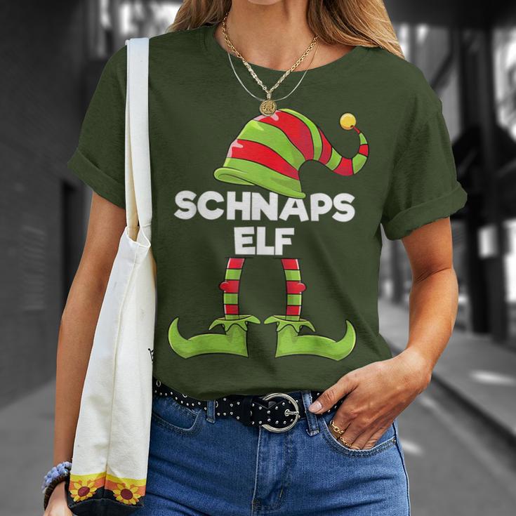 Schnapps Elf Outfit Christmas Family Elf Christmas T-Shirt Geschenke für Sie