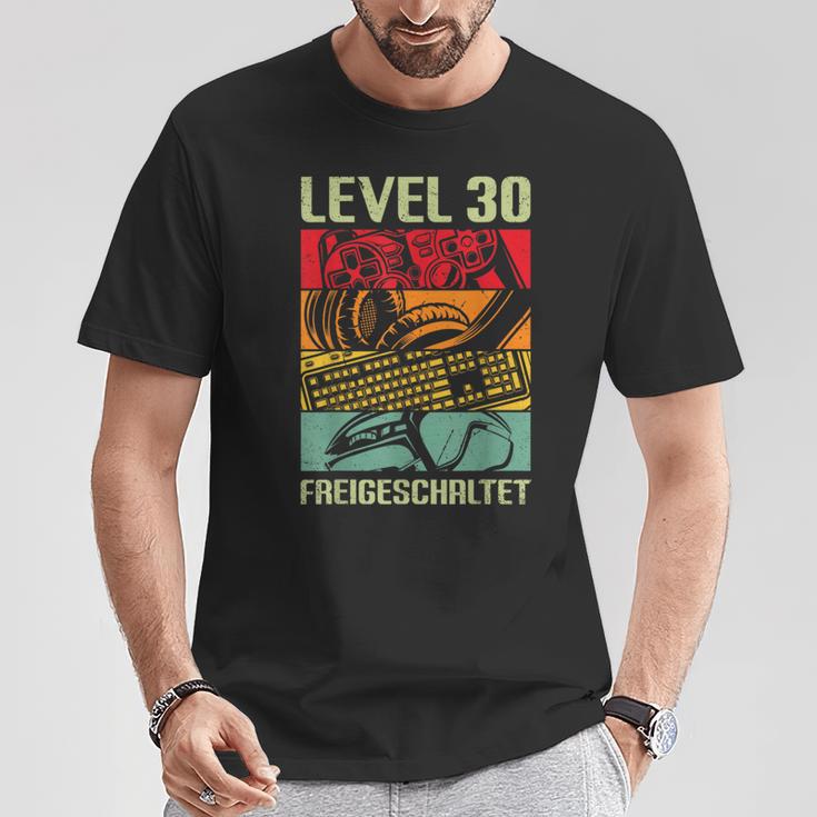 30Th Birthday Man Decorative Gamer Gamer Gamer For 30 Years Man T-Shirt Lustige Geschenke