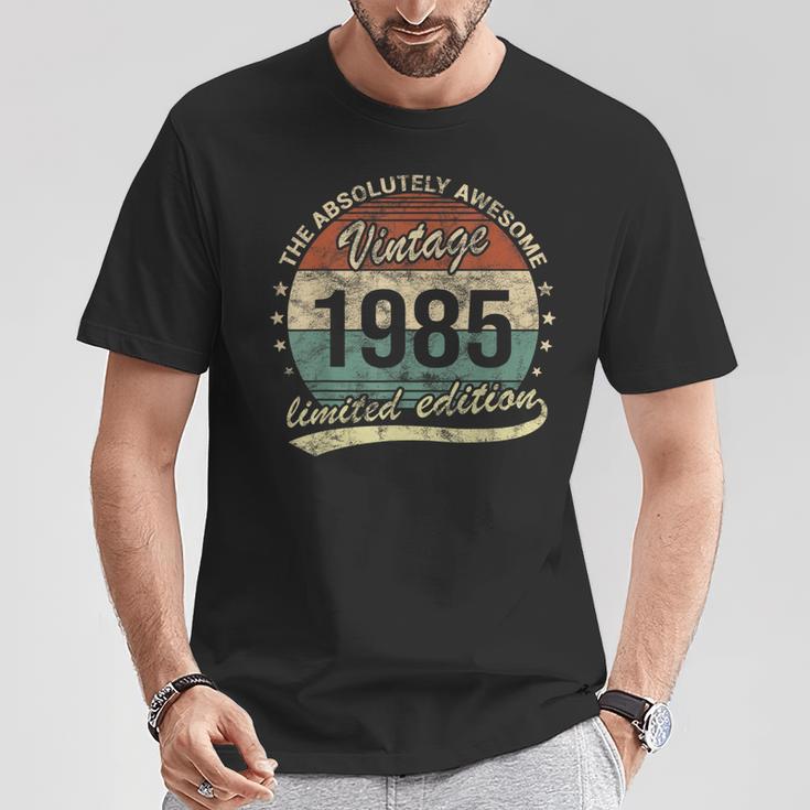 40Th Birthday Awesomeintageintage 1985 Man Or Woman T-Shirt Lustige Geschenke