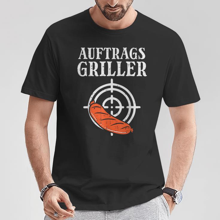 Auftrags Griller Wurst Grill Bbq Grill Master T-Shirt Lustige Geschenke