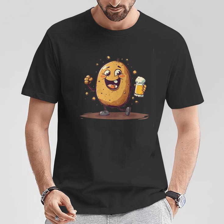 Cool Potato With Beer In Hand Costume T-Shirt Lustige Geschenke