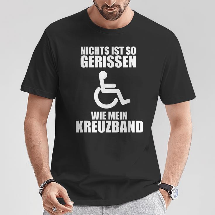 With Cross Band And Cross Band Crack Football Ski Injury T-Shirt Lustige Geschenke