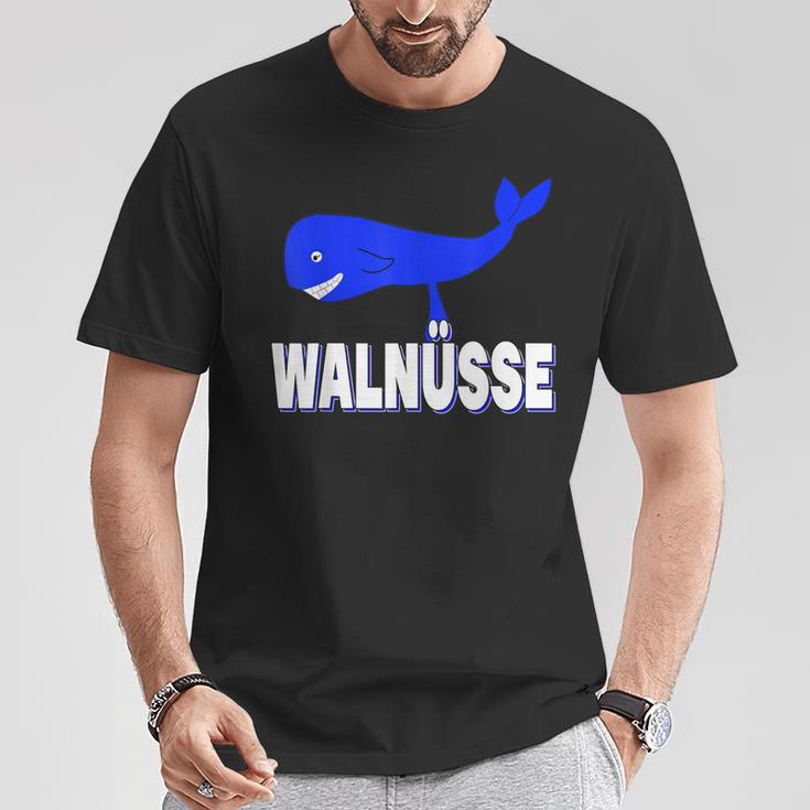 Walnuts Whale Testicles Eggs Fish T-Shirt Lustige Geschenke