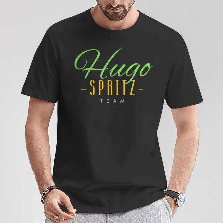 Hugo Spritz Team Elderberry Summer Sparkling Prosecco Cocktail T-Shirt Lustige Geschenke