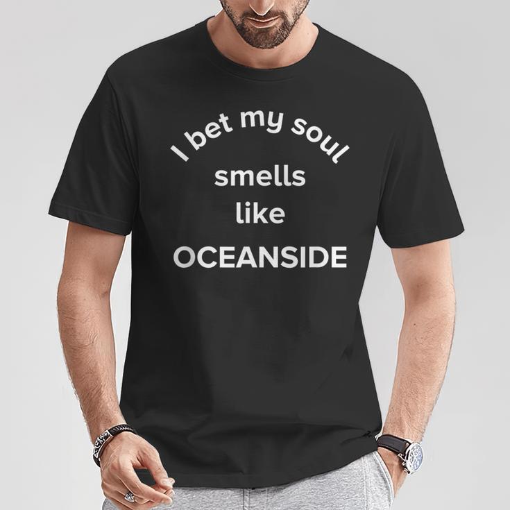 Je Parie Que Mon Âme Sent Comme Laille Natale D'oceanside En Californie T-Shirt Cadeaux drôles