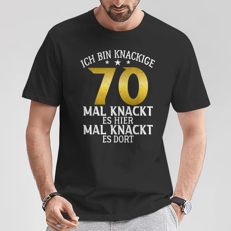 Krisige 70 Mal Knackt Es Hier Mal Da 70 Birthday S T-Shirt Lustige Geschenke