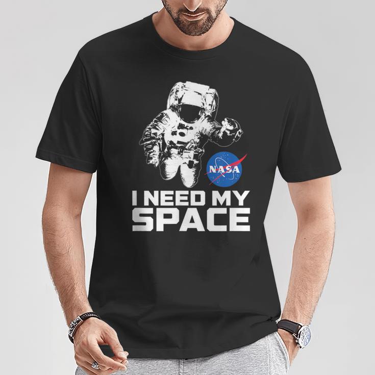 Nasa Logo I Need My Space With Astronaut T-Shirt Lustige Geschenke