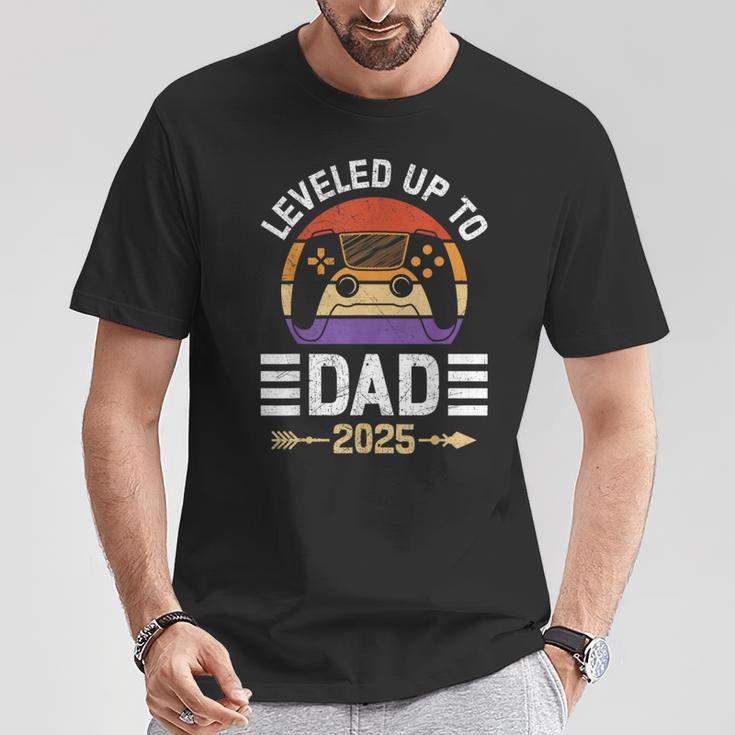 Spielerpapa Leveled Up To Daddy 2025 Dadintage T-Shirt Lustige Geschenke