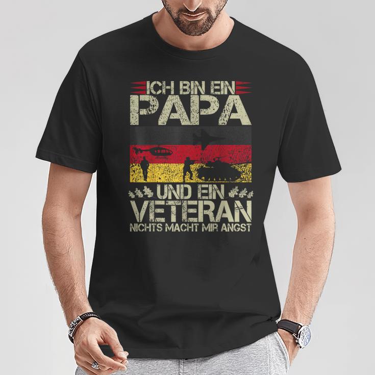 Veteran Father's Day Oak Leaves Soldier And Dad T-Shirt Lustige Geschenke