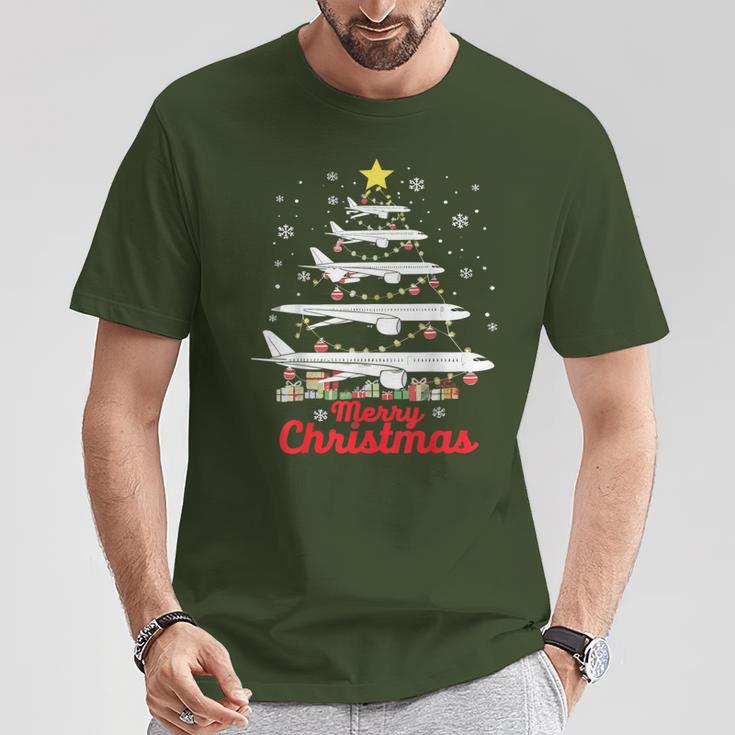 Aeroplane Christmas Tree Merry Christmas Most Likely Pilot T-Shirt Lustige Geschenke