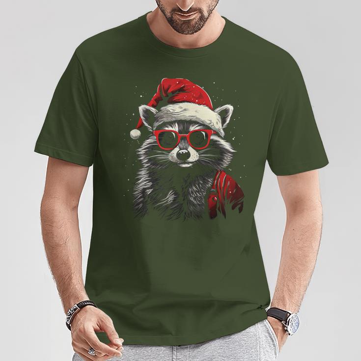 Raccoon With Christmas Hat Christmas T-Shirt Lustige Geschenke