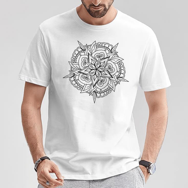 Mandala For Colouring Pattern Comic Painting T-Shirt Lustige Geschenke