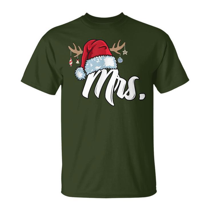 Santa Claus Hat Mrs Partner Outfit For Christmas T-Shirt