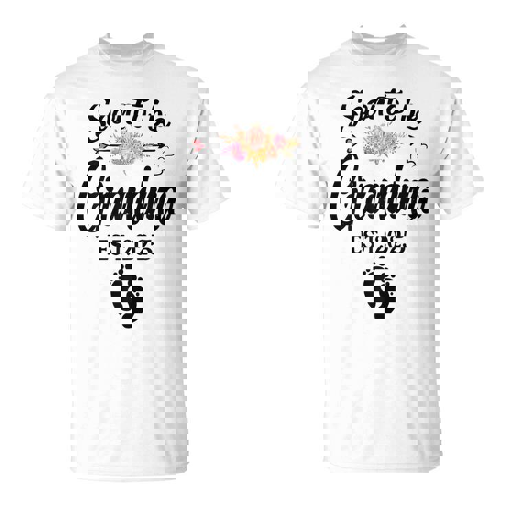 Soon To Be Grandma 2025 Mother's Day For New Grandma T-Shirt