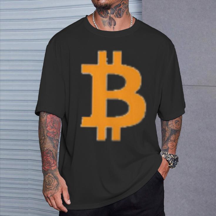 Bitcoin Logo Small Simple Subtle Little Centred T-Shirt Geschenke für Ihn