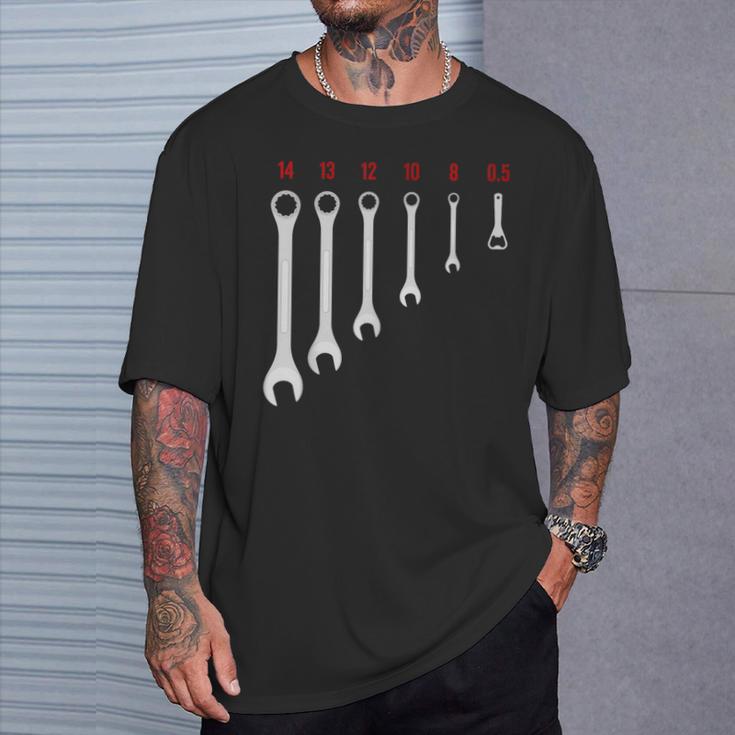 Car Mechanic Wrench Tool T-Shirt Geschenke für Ihn