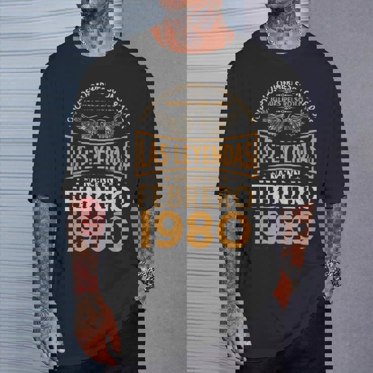 Cumpleaños Hombre Regalos Las Leyendas Febrero 1980 Camiseta unisex Regalos para él