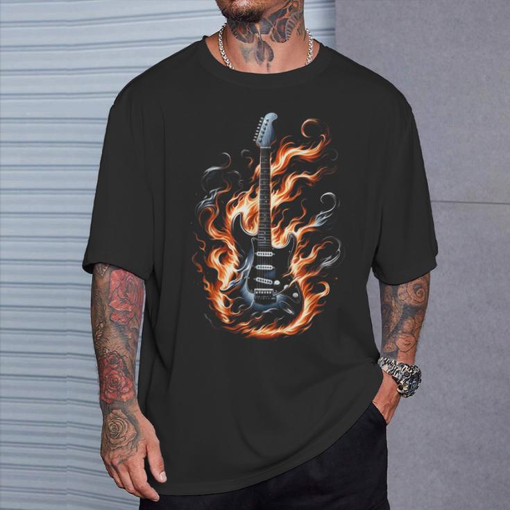 Electric Guitar With Flames T-Shirt Geschenke für Ihn