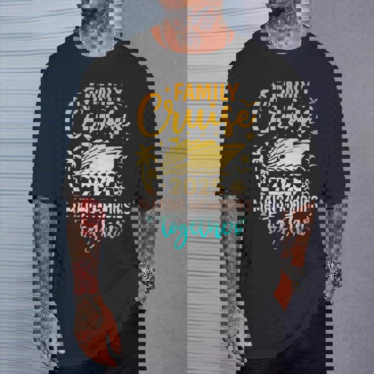 Family Cruise 2025 Family Matching Cruiseacation Matching Camiseta unisex Regalos para él