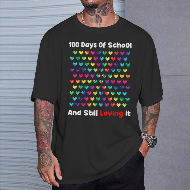100 Jours D'école Et Toujours Aimer Ça Hearts 100E Jour T-Shirt Cadeaux pour lui