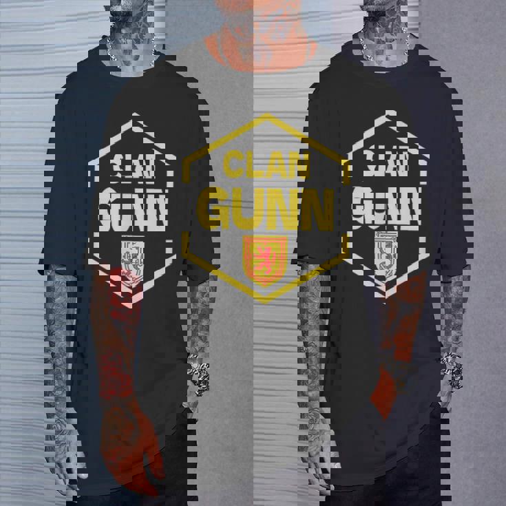 Gunn Del Clan Escocés Camiseta unisex Regalos para él