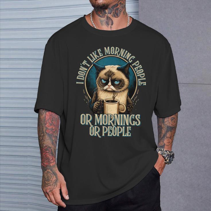 I Hate Morning People And Mornings And People Coffee Cat T-Shirt Geschenke für Ihn