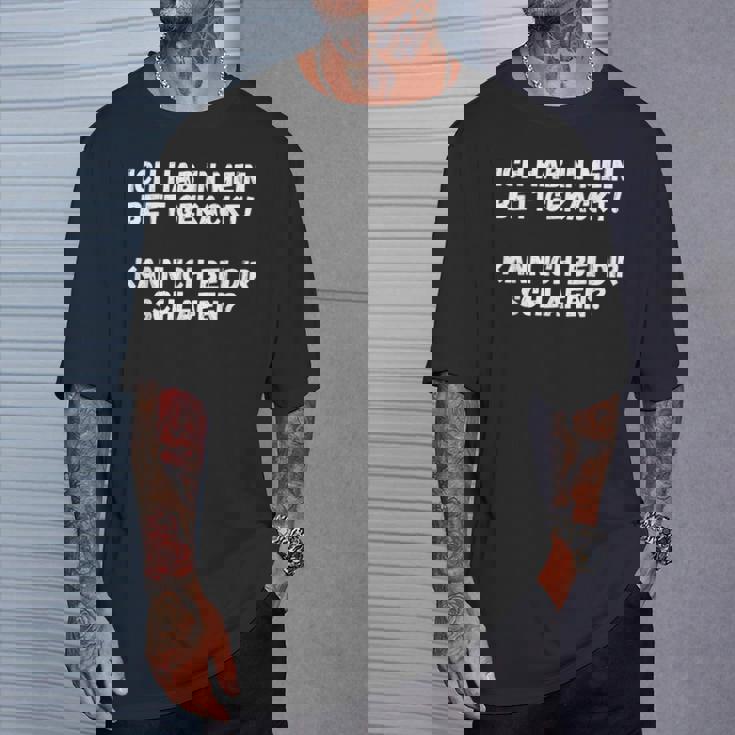 Ich Hab In Mein Bett Gekackt Lustiger Spruch Party Outfit T-Shirt Geschenke für Ihn