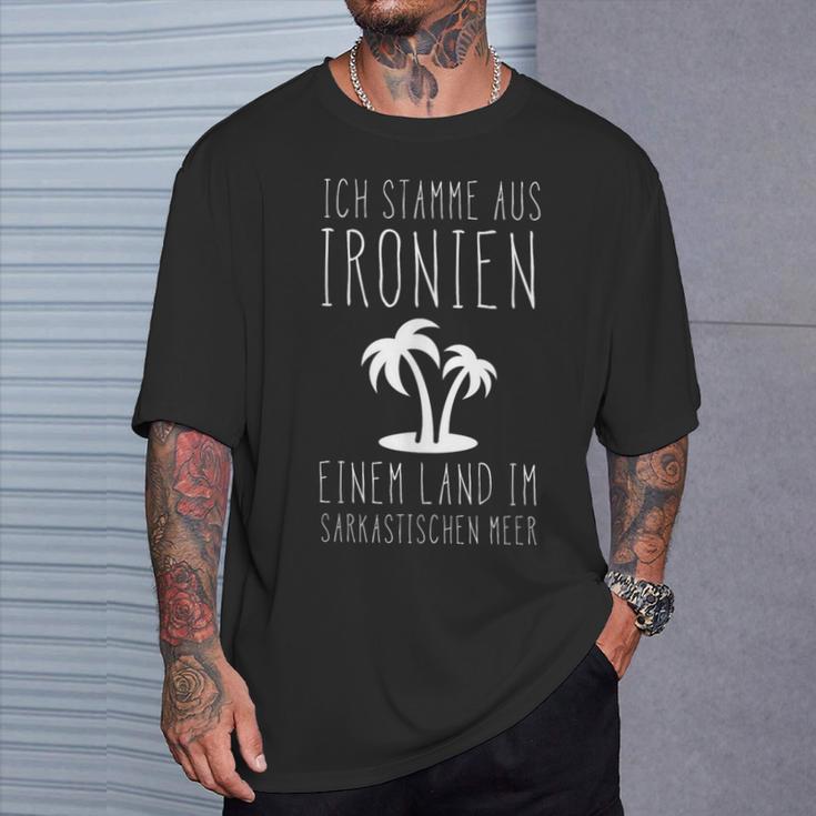 Ich Stamme Aus Ironien Einem Land Am Sarkastische Meerer T-Shirt Geschenke für Ihn