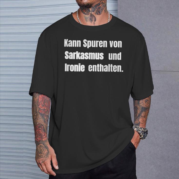 May Contain Traces Of Sarcasm And Irony Leaflet T-Shirt Geschenke für Ihn