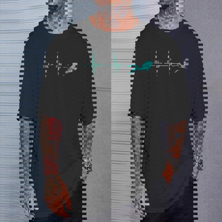 Scuba Diver Heartbeat Deep Diving EKG Pulseline Dive T-Shirt Gifts for Him