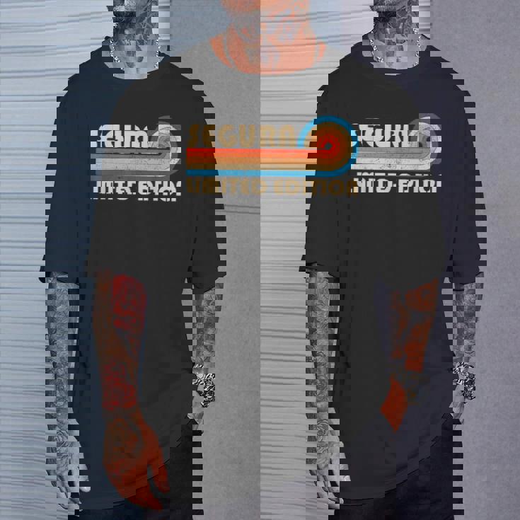 Segura Surname Retrointage 80S 90S Birthday Reunion T-Shirt Cadeaux pour lui