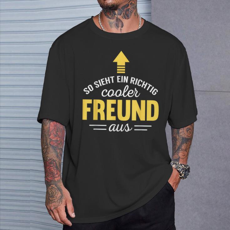 So Looks A Really Cool Friend Birthday T-Shirt Geschenke für Ihn