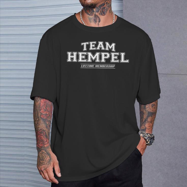 Team Hempel Proud Surname Last Name T-Shirt Geschenke für Ihn