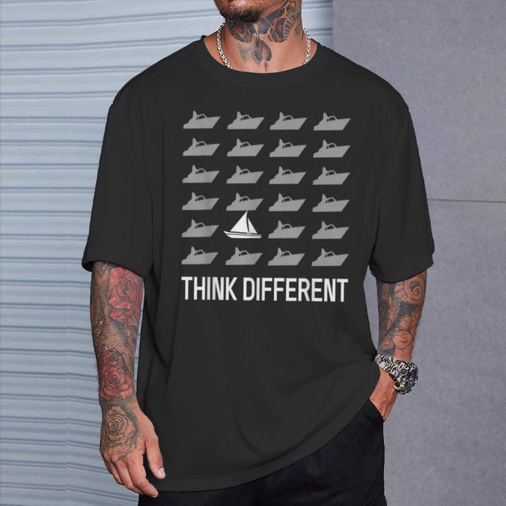 Think Different Sailing Boat Sailing Captain Skipper T-Shirt Geschenke für Ihn