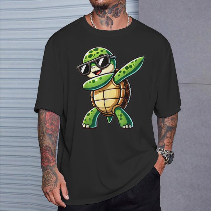 Turtle Dabbing Turtle With Toad Motif T-Shirt Geschenke für Ihn