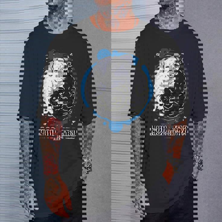 Ying Yang En Bon Il Y A Un Mauvais Carlin T-Shirt Cadeaux pour lui