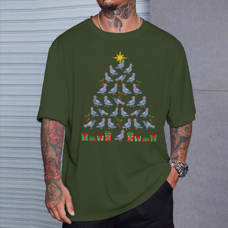 Christmas Tree Doves Pigeon Breeder Christmas T-Shirt Geschenke für Ihn